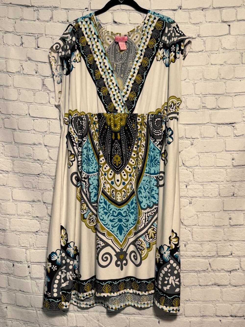 She's Cool Women's BOHO Dress Size 2X Multicolored V Neck Sleeveless